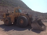 CATERPILLAR 988B front loader