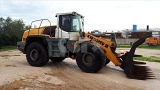 LIEBHERR L 566 front loader