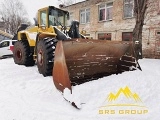 VOLVO L220 front loader