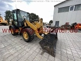 CATERPILLAR 906M front loader