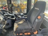 KOMATSU WA320-5 front loader