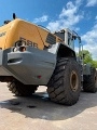 LIEBHERR L 586 front loader