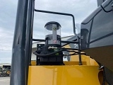 JOHN-DEERE 744 K front loader