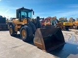 VOLVO L90F front loader