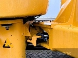 VOLVO L 30 front loader