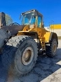 VOLVO L220 front loader