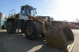 LIEBHERR L 580 front loader