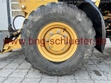 CATERPILLAR 907M front loader