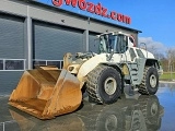 LIEBHERR L 586 front loader