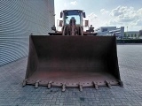 VOLVO L220 front loader