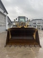 KOMATSU WA470-5 front loader