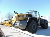 LIEBHERR L 586 front loader