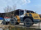 LIEBHERR L 550 front loader