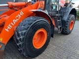 <b>HITACHI</b> ZW250-5B Front Loader