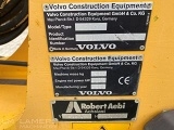 VOLVO L25B front loader
