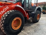 HITACHI ZW 250 front loader