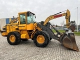 VOLVO L 70 D front loader