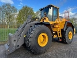 VOLVO L220H front loader