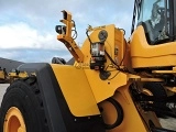 VOLVO L180H front loader