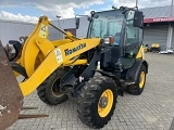 KOMATSU WA70-5 front loader