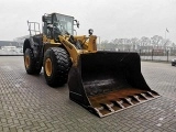 KOMATSU WA470-7 front loader