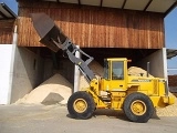 VOLVO L 70 D front loader