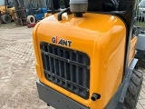 GIANT D 263 SW X-TRA front loader