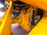 VOLVO L220 front loader