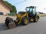 CATERPILLAR 906M front loader