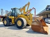 CATERPILLAR 982M front loader