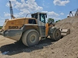 LIEBHERR L 580 front loader