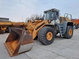 LIEBHERR L 586 front loader