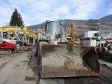 LIEBHERR L 566 front loader