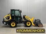 KOMATSU WA70M-8E0 front loader