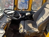 VOLVO L 90 front loader