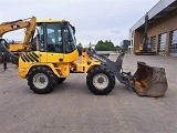 VOLVO L 30 front loader