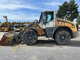 LIEBHERR L 538 front loader