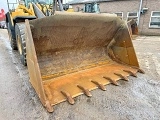 VOLVO L180H front loader