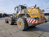 LIEBHERR L 580 front loader