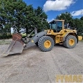 VOLVO L120F front loader