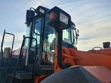 HITACHI ZW 250 front loader