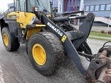 KOMATSU WA 250-6 front loader