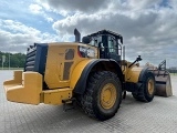 CATERPILLAR 982M front loader