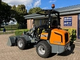 GIANT G2500 X-tra HD front loader