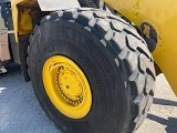 KOMATSU WA500-7 front loader