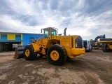 VOLVO L220 front loader