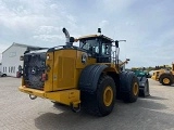 JOHN-DEERE 744 K front loader