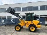 VOLVO L 30 BZ front loader