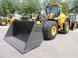 VOLVO L180H front loader