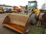 VOLVO L 40 front loader